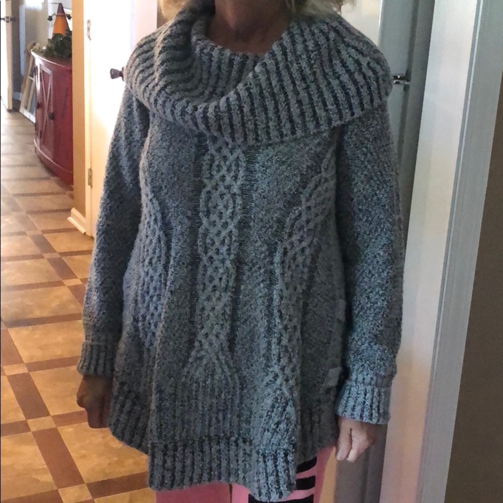 Gray Sweater - image 1